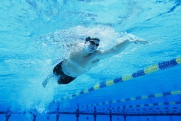 Does freestyle swimming cause enlarged shoulders? Muscle groups are affected when swimming!